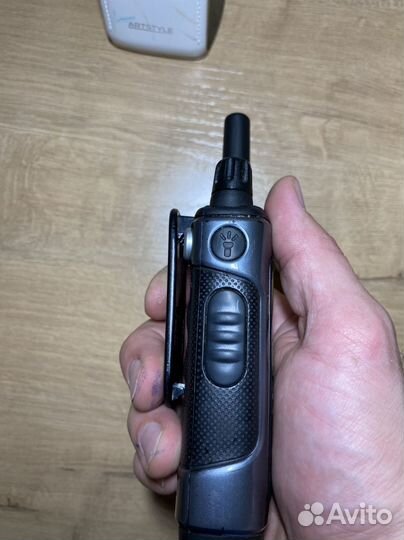 Рация motorola t80