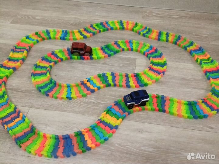 Гибкий трек + машинки