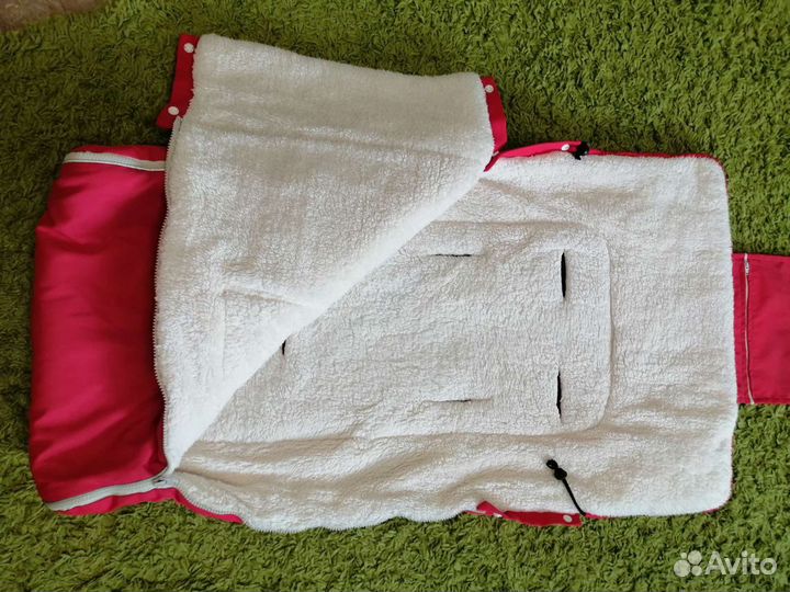 Меховой конверт в коляску