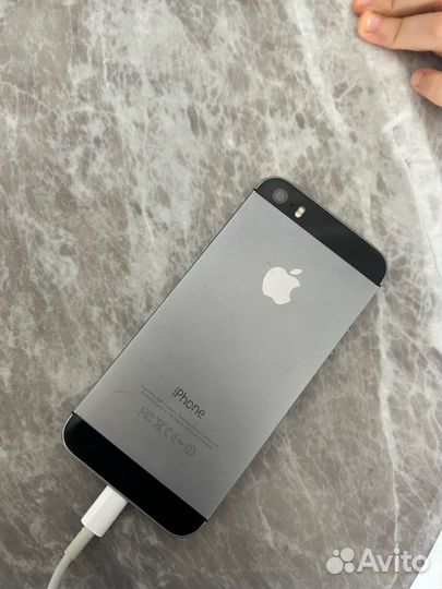 iPhone 5S, 16 ГБ