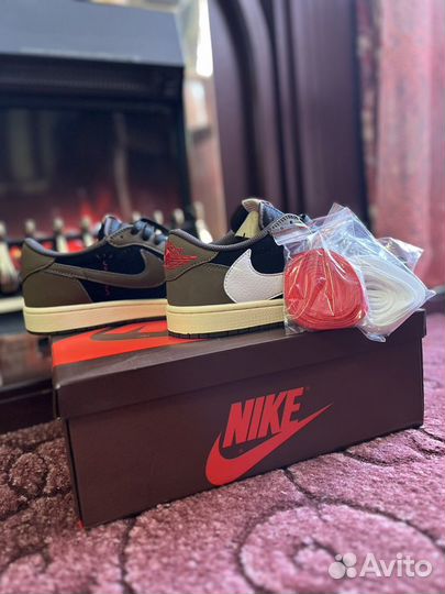 Кеды Nike Air Jordan 1 Travis Scott мужские