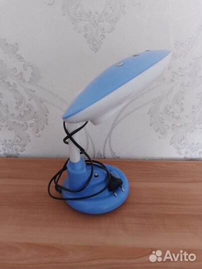 Лампа настольная