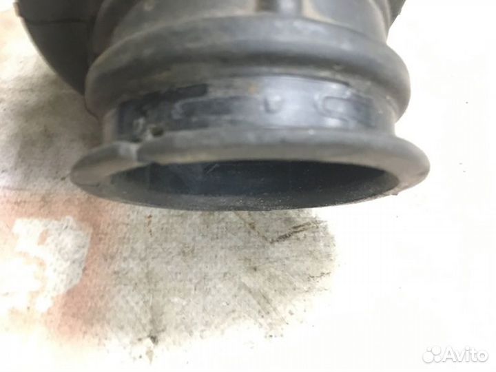 Патрубок воздушного фильтра Ford Focus CB8 iqdb