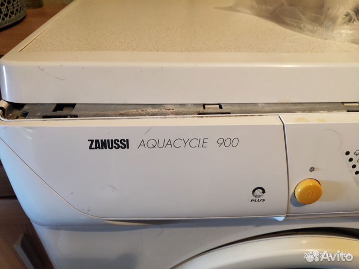 Стиральная машина zanussi