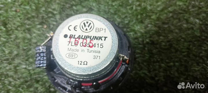 Динамик VW Touareg 2002-2010