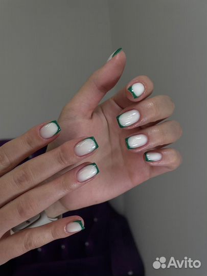 Маникюр педикюр