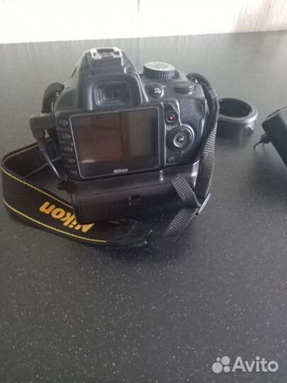 Зеркальный фотоаппарат nikon d3100