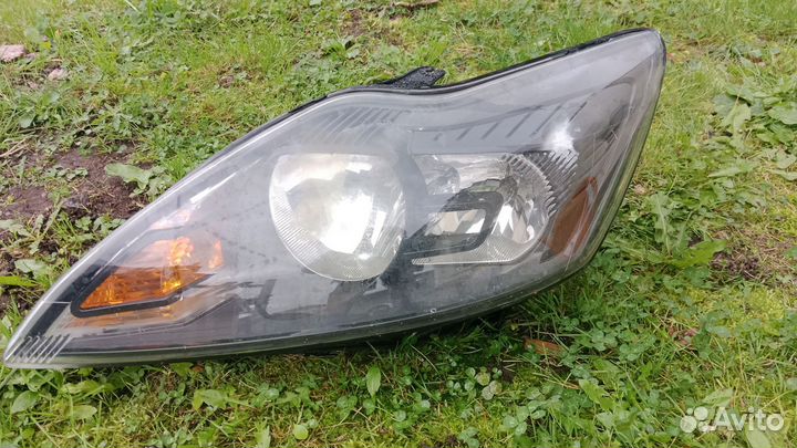 Фары передний галогеновые ford focus 2 2010год
