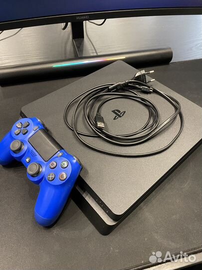 Sony ps4 slim