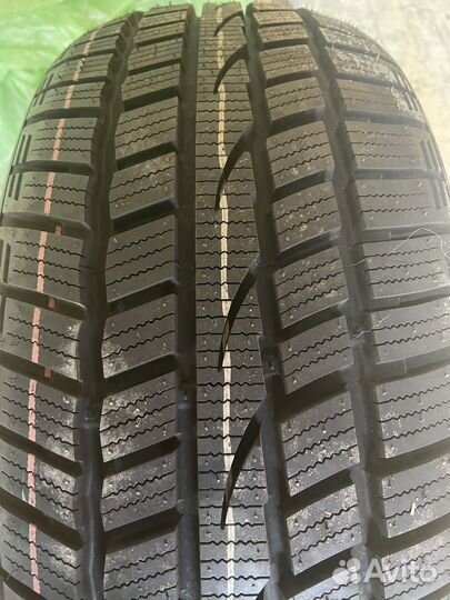 Windforce Snowblazer UHP 205/50 R17 93V