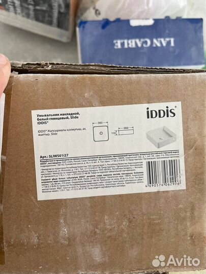 Накладной умывальник iddis Slide