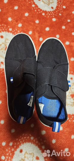 Школьные кеды