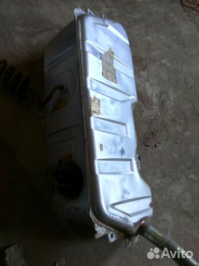 Бак топливный Mercedes W210