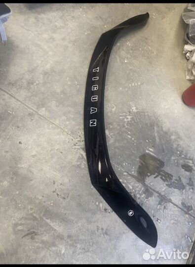 Дефлектор капота Volkswagen Tiguan