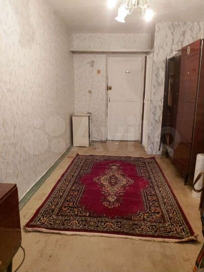 Комната 17,9 м² в 5-к., 1/3 эт.