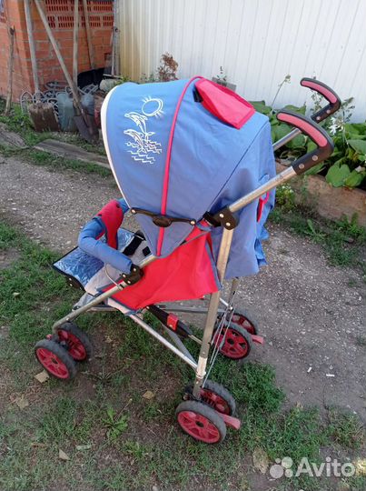 Прогулочная коляска