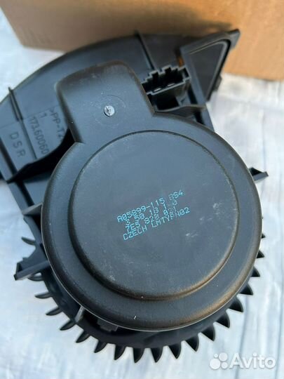 Печка отопителя салона передняя Volkswagen t5