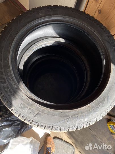 Bridgestone Ice Cruiser 7000 205/55 R16 91T