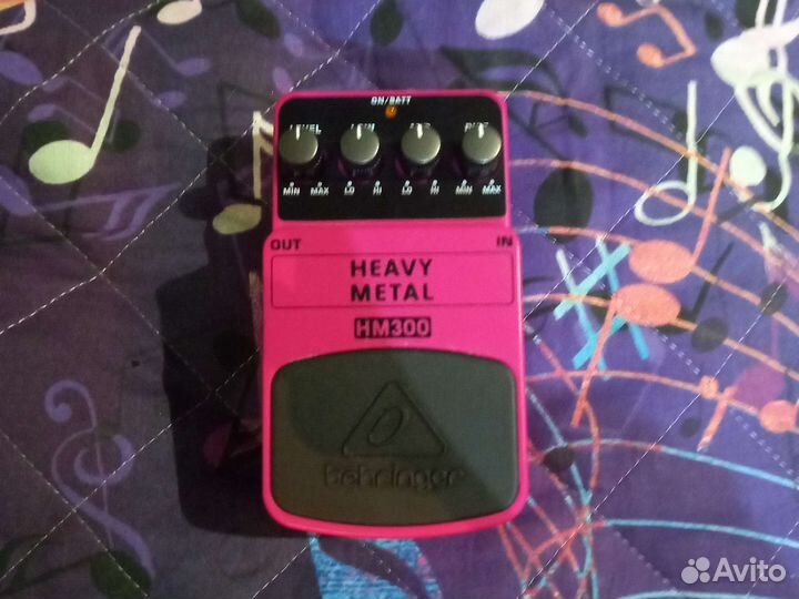 Педаль эффектов behringer