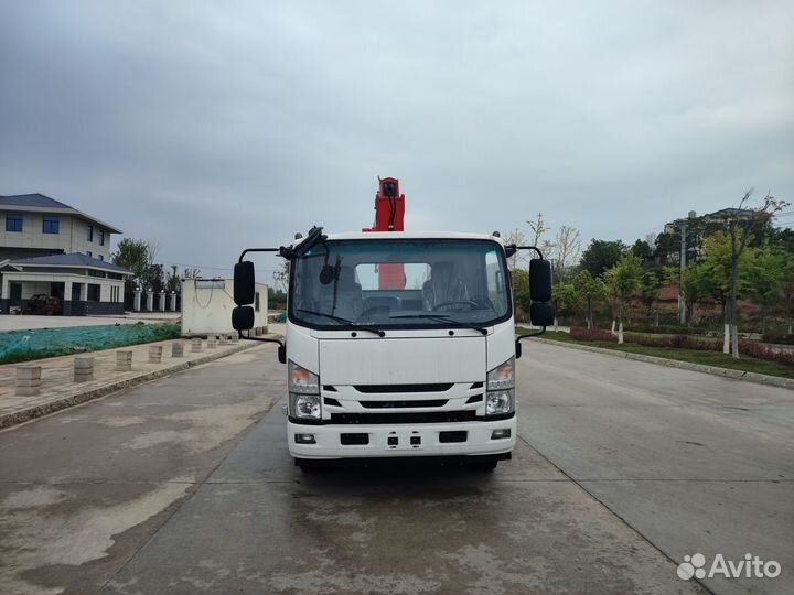 Isuzu Elf (N-series) с КМУ, 2024