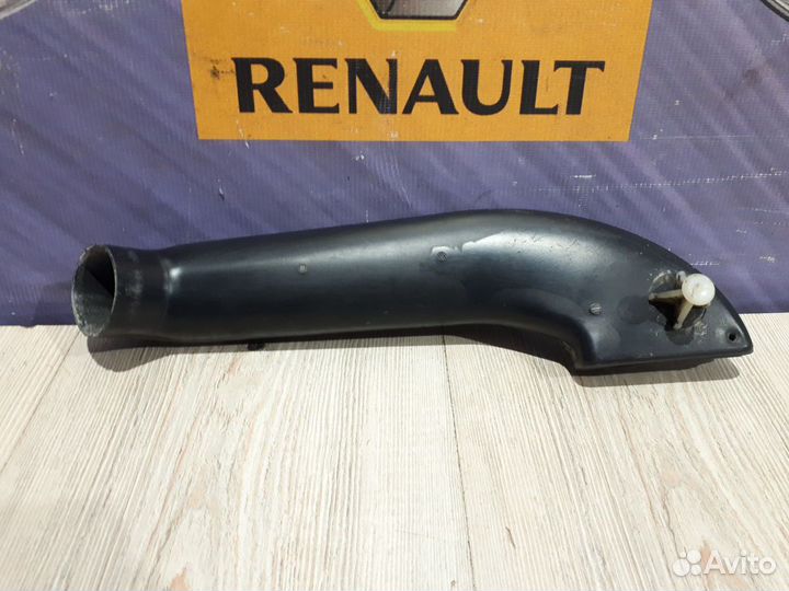Патрубок воздушного фильтра Renault scenic 2