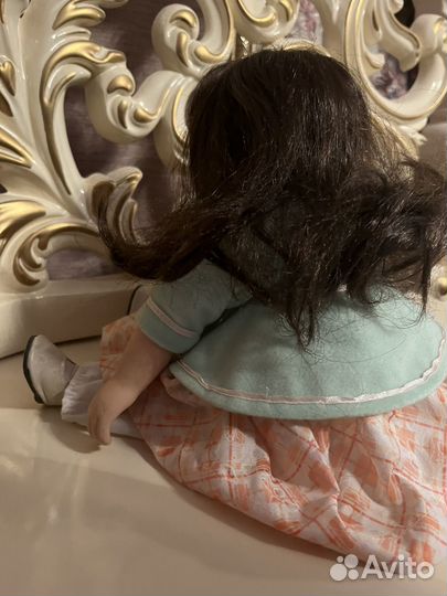 Кукла фарфоровая коллекционная