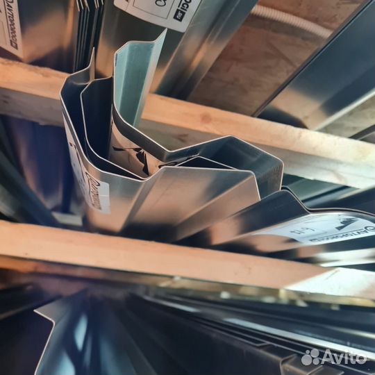 Порог левый Mitsubishi iO