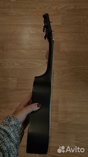 Укулеле veston