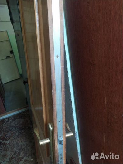 Дверь входная металлическая