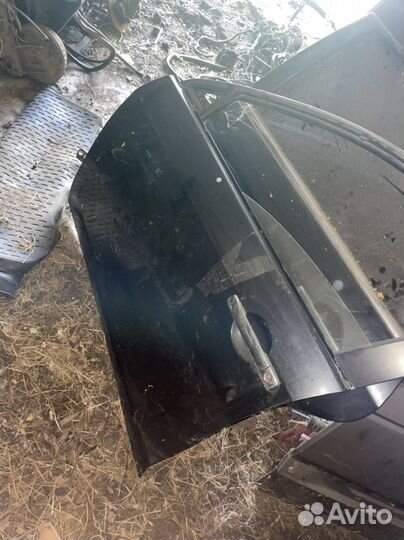 Ниссан альмера классик 2013г. Дверь