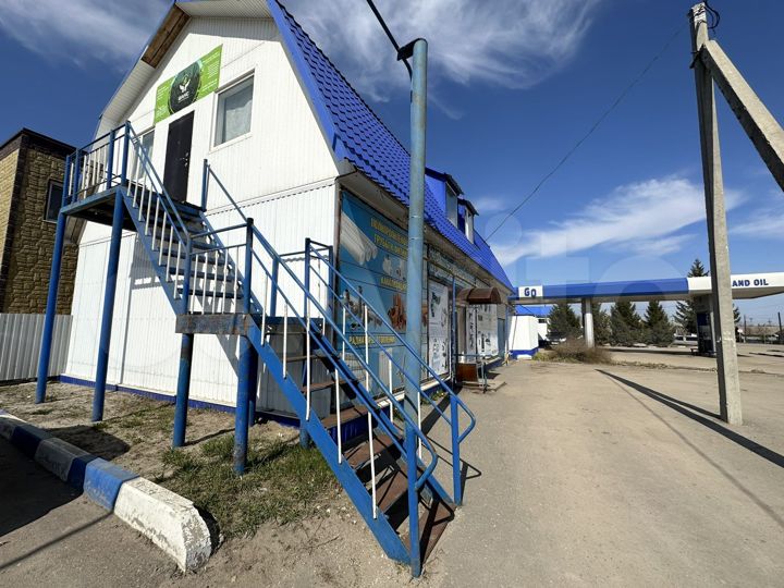 Здание, 200 м²