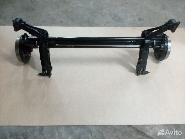 Задняя балка Пежо Партнер/Ситроен Берлинго