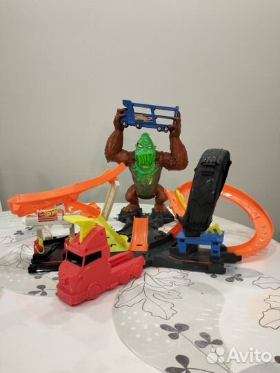 Трек хот вилс горилла