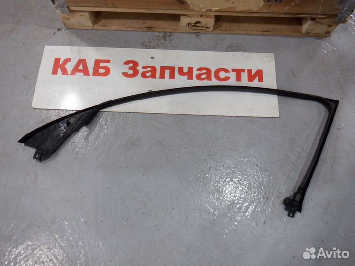 Рамка передней двери Lexus GS 300