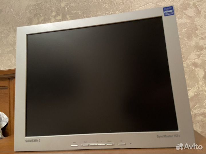 Монитор Samsung syncmaster 152s