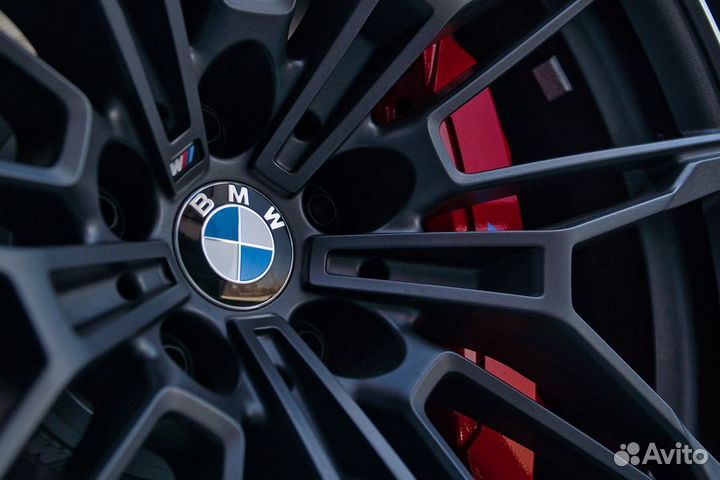 Парящие колпачки для дисков (как на Rolls-Royce)