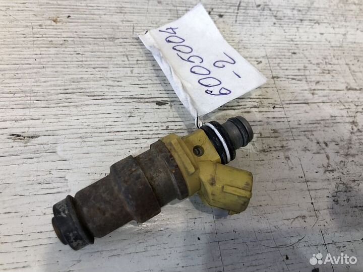 Форсунка Toyota Carina 5A-FE