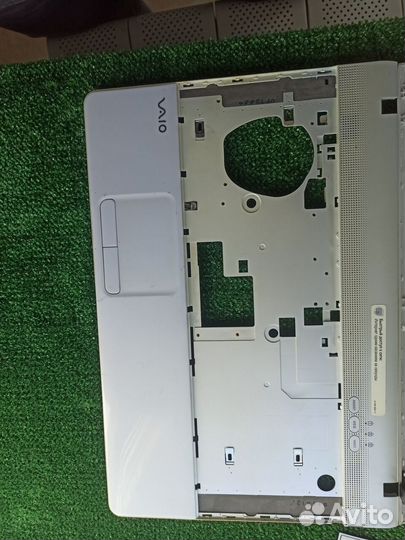 Корпус крышка топкейс Sony Vaio VPC-EB