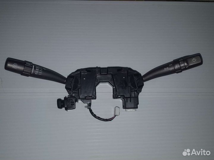 Блок подрулевых переключателей Toyota Progres