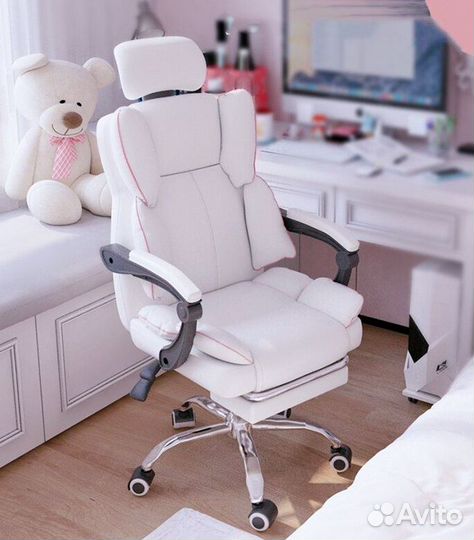 Компьютерное офисное кресло стул с подголовником