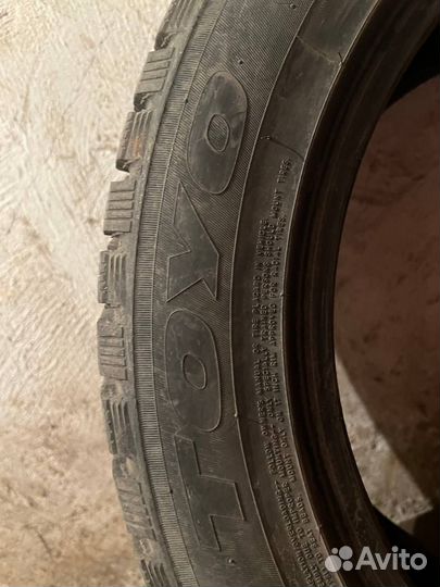 Toyo Observe G3-Ice 215/55 R17 98T