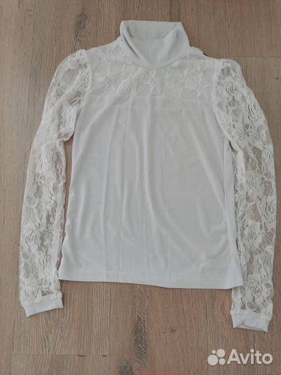 Блузка новая 158