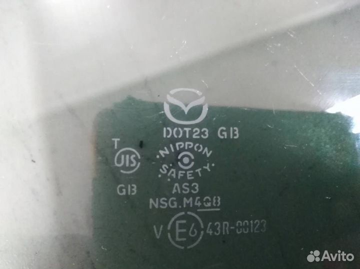 Стекло двери задней правой Mazda CX-7 ER 2006-2012