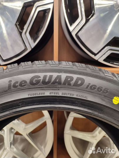 Yokohama Ice Guard IG65 285/45 R22 114T