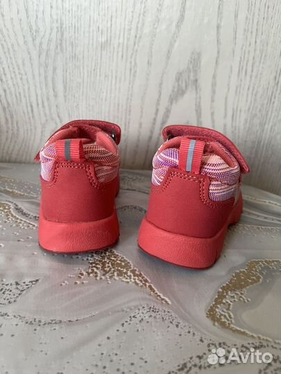Обувь сандали для девочки
