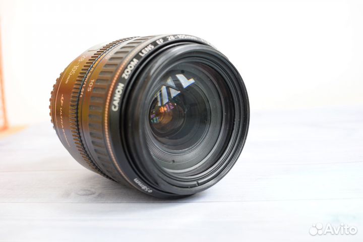Объектив Canon 28-105