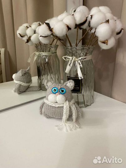 Котик вязаный