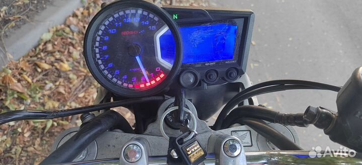 Honda sb 400 sf v