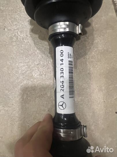 Привод передний правый на Мерседес w204