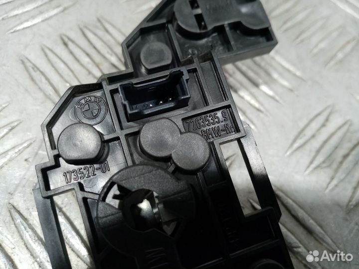 Б/У Плата заднего фонаря левого внутреннего#005